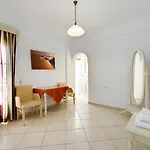 Hotel Blue Sky Fira (Santorini)
