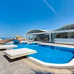 Hotel Blue Sky