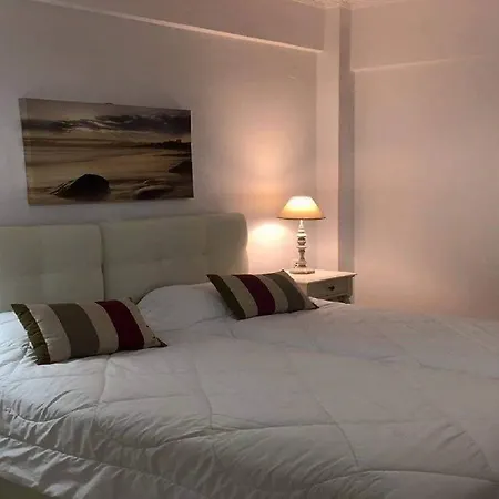 فندق Blue Sky 4*