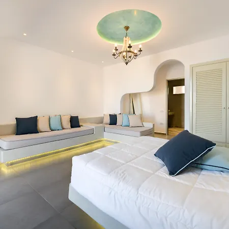 فندق Blue Sky 4*