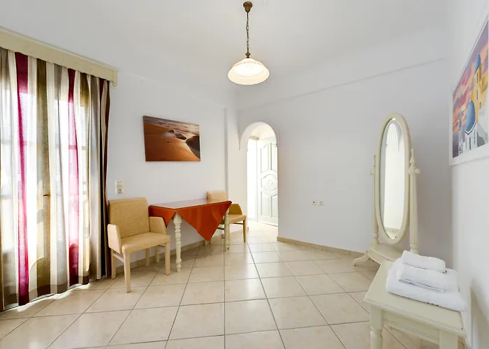 Hotel Blue Sky Fira (Santorini)