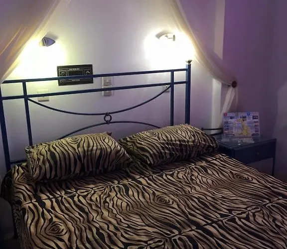 Hotel Blue Sky Fira (Santorini)