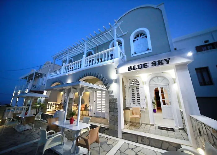 Blue Sky 4* Fira (Santorini)