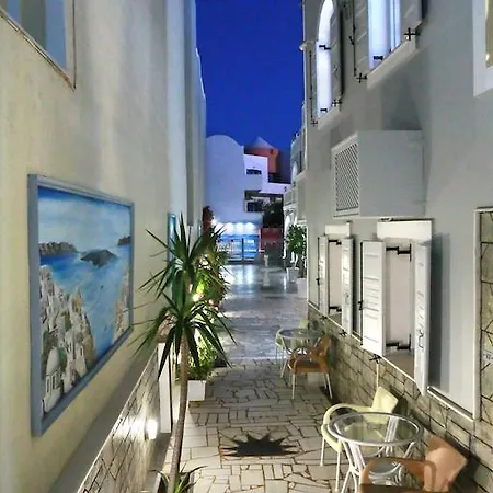 Blue Sky Otel Fira (Santorini)